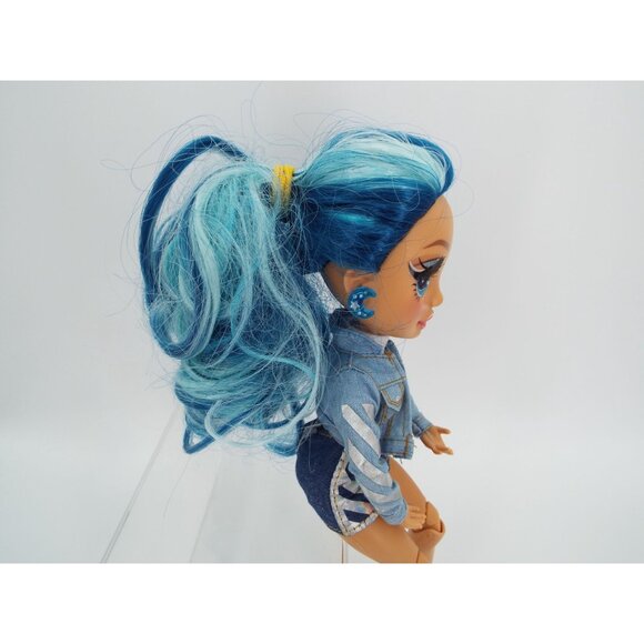 Rainbow High Skyler Bradshaw 11" Fashion Doll - Picture 6 of 11